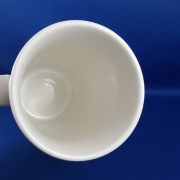 Tim Hortons Tall Black Bear Scenic Mug, 2018 (14 Fl.oz) - Picture 6 of 10